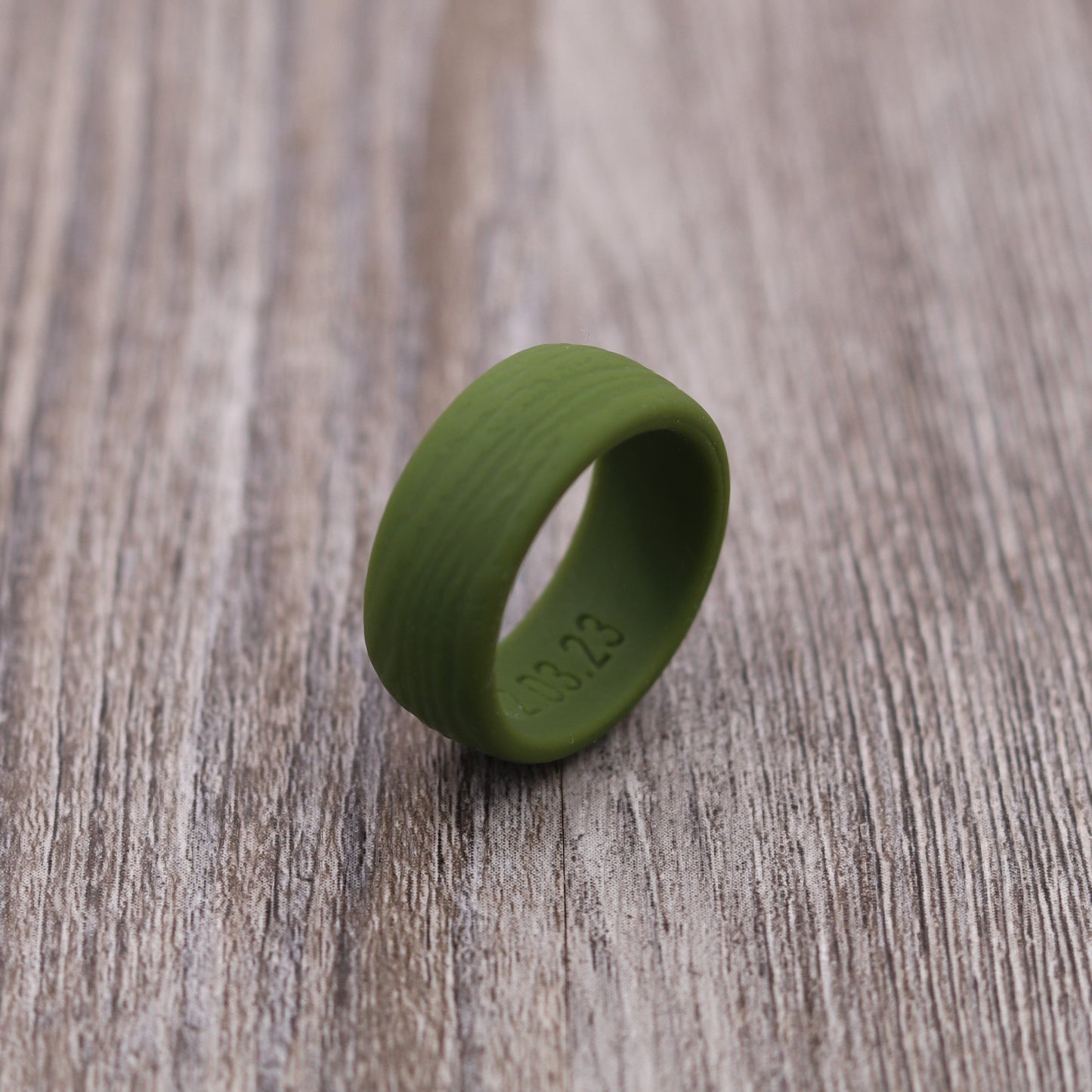 8.7MM Tree Bark Textured Silicone Ring - PLAIN/NON-PERSONALIZED