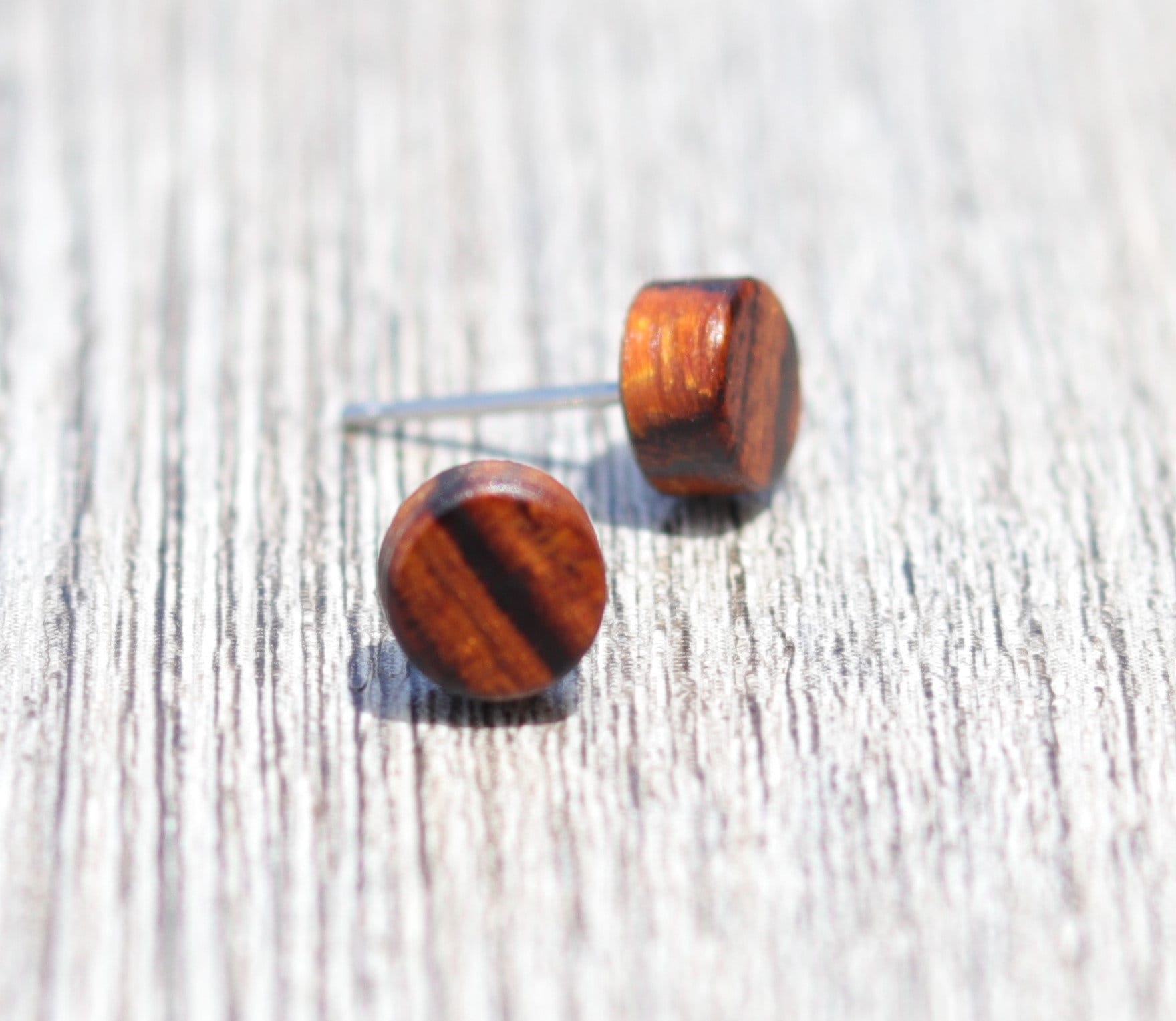 Red Round - Wooden Earrings | Jellymush Creations