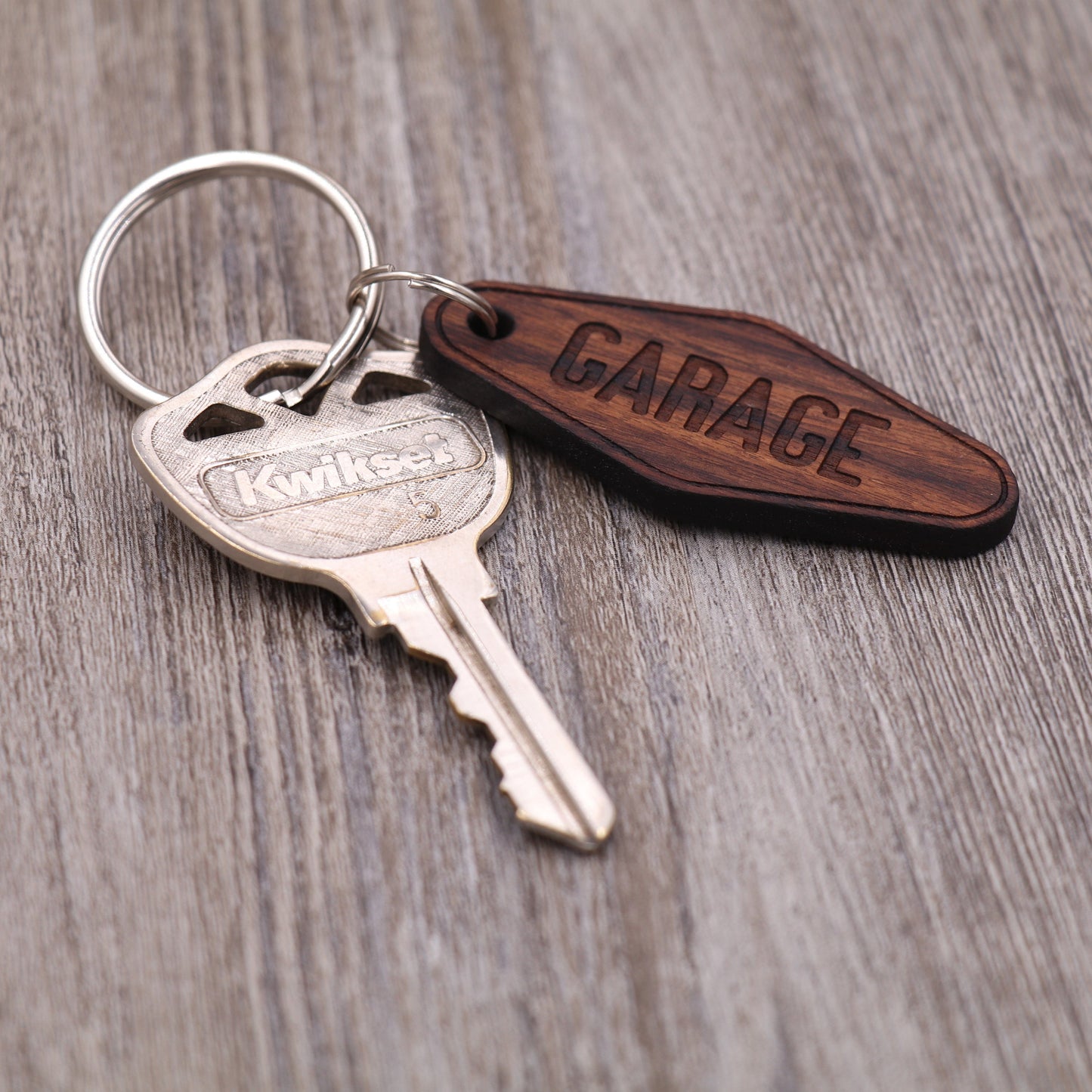 Label Your Keys, Retro Motel Keychain